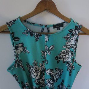 BRAND NEW Violet B Green Floral Dress